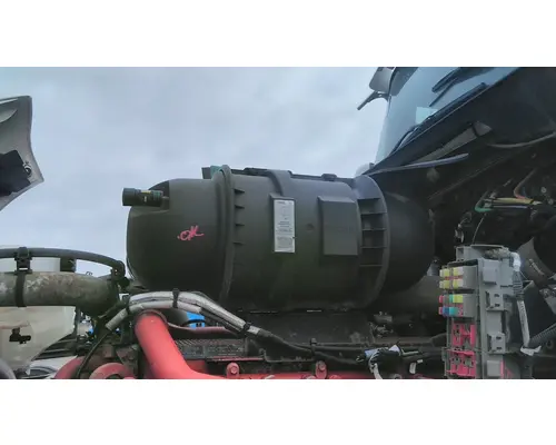 KENWORTH T660 AIR CLEANER