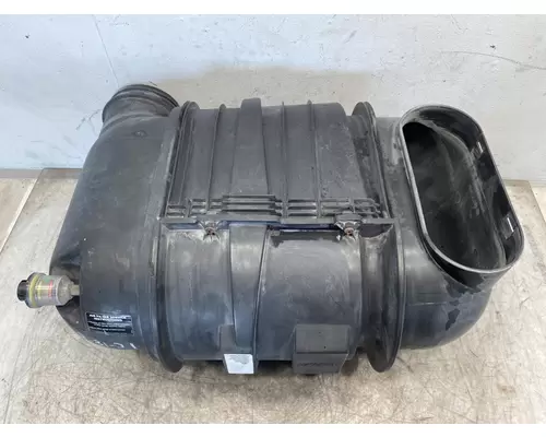 KENWORTH T660 Air Cleaner