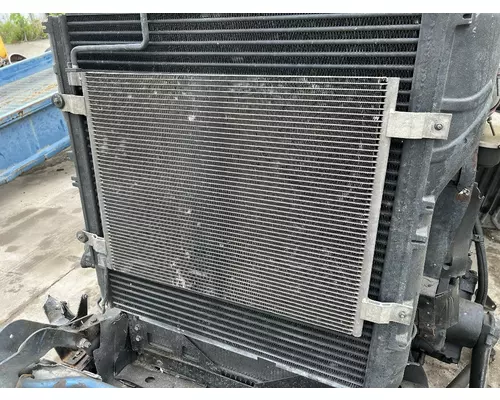 KENWORTH T660 Air Conditioner Condenser