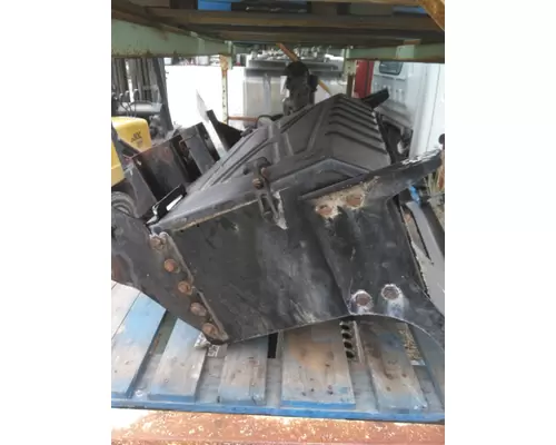 KENWORTH T660 BATTERY BOX