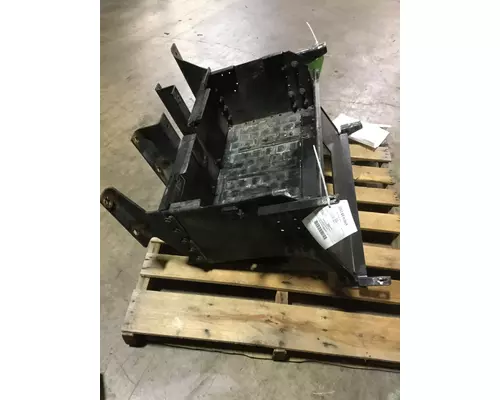 KENWORTH T660 BATTERY BOX