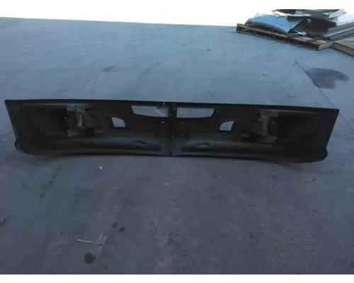 KENWORTH T660 BUMPER ASSEMBLY, FRONT