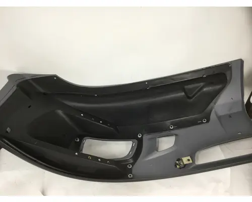 KENWORTH T660 BUMPER ENDS