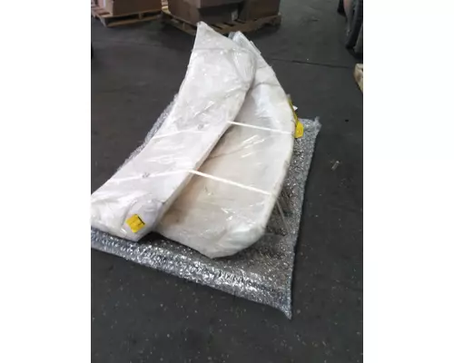 KENWORTH T660 BUMPER END