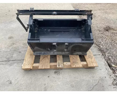 KENWORTH T660 Battery Box