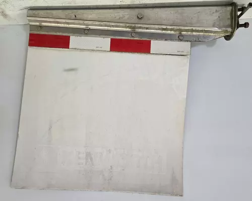 KENWORTH T660 Body Parts, Misc.
