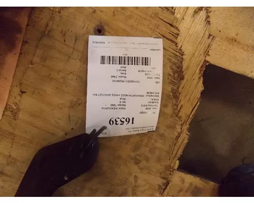 KENWORTH T660 Brackets, Misc.