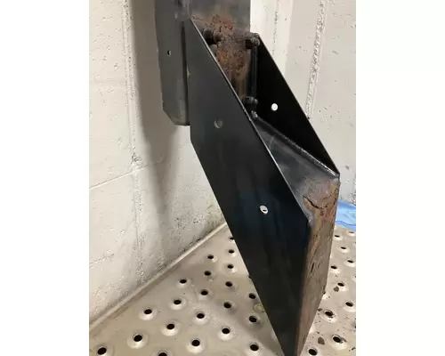 KENWORTH T660 Brackets, Misc