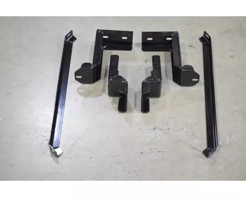 KENWORTH T660 Bumper Assembly, Front