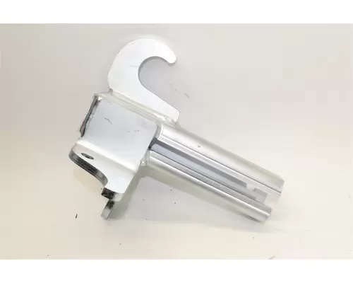 KENWORTH T660 Bumper Bracket, Front