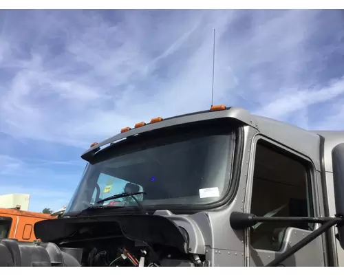 KENWORTH T660 CAB CLIP