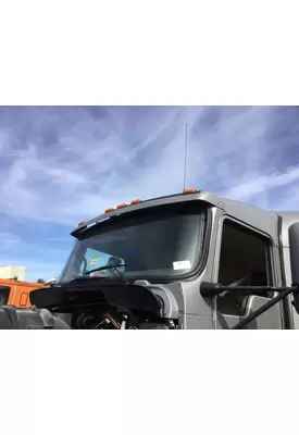 KENWORTH T660 CAB CLIP
