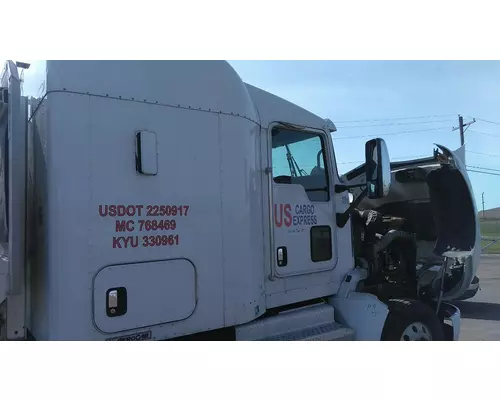 KENWORTH T660 CAB CLIP