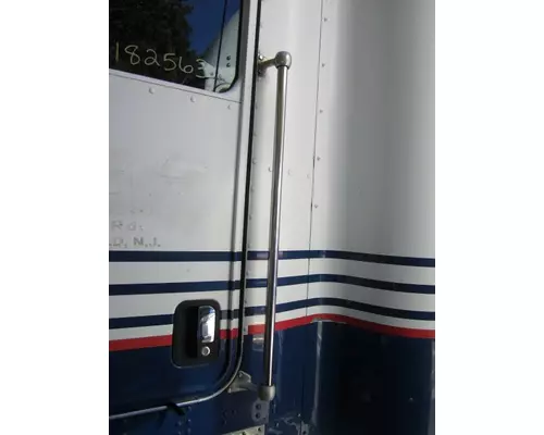 KENWORTH T660 CAB HANDLE