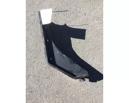 KENWORTH T660 CAB MOUNT,BRACKET