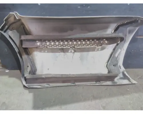 KENWORTH T660 CAB SKIRTSIDE FAIRING
