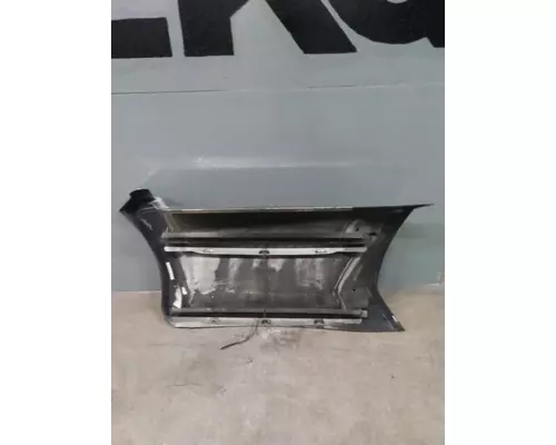 KENWORTH T660 CAB SKIRTSIDE FAIRING