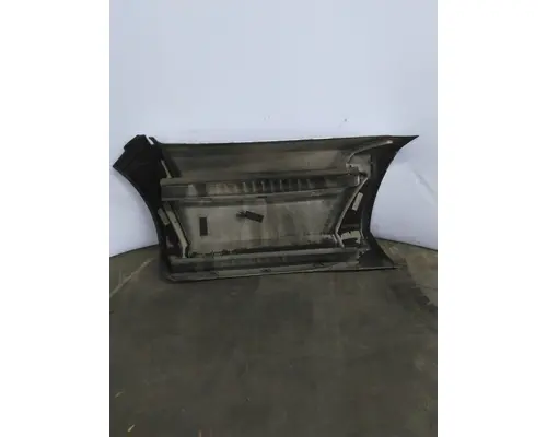 KENWORTH T660 CAB SKIRTSIDE FAIRING