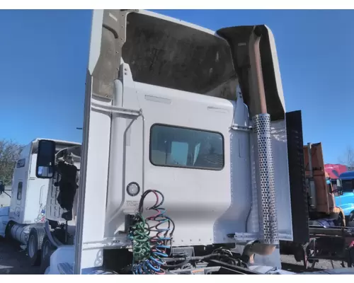 KENWORTH T660 CAB
