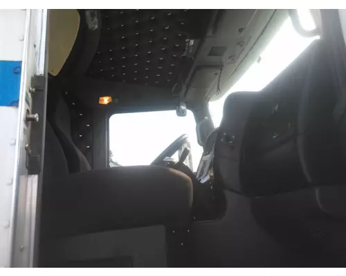 KENWORTH T660 CAB