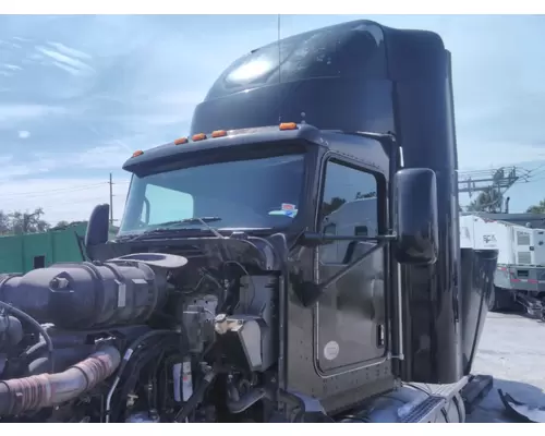 KENWORTH T660 CAB