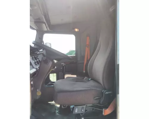 KENWORTH T660 CAB