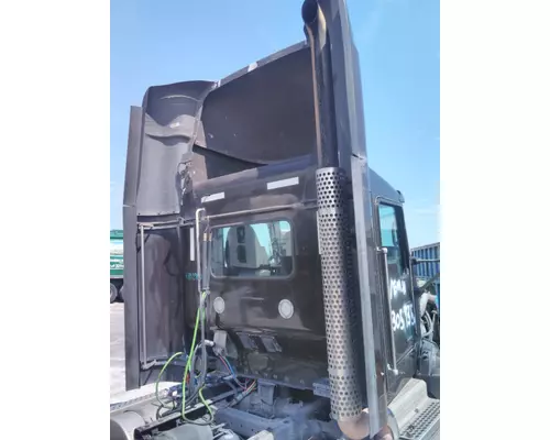 KENWORTH T660 CAB