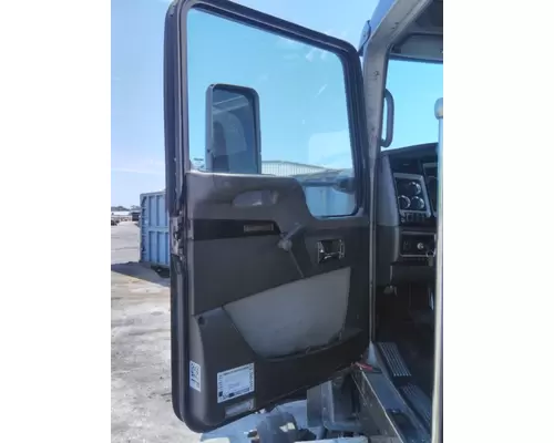 KENWORTH T660 CAB