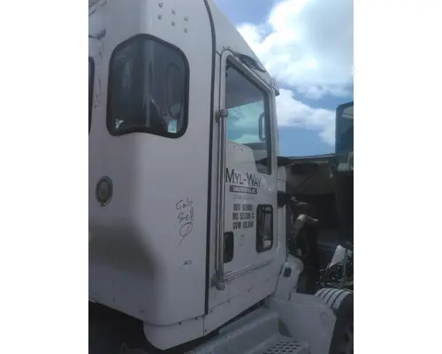 KENWORTH T660 CAB