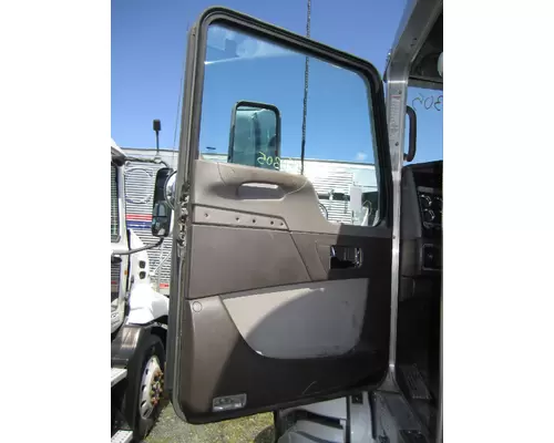 KENWORTH T660 CAB