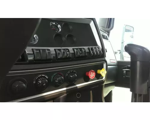 KENWORTH T660 CAB