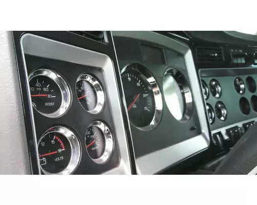 KENWORTH T660 CAB