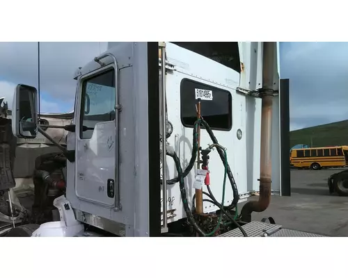 KENWORTH T660 CAB