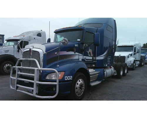 KENWORTH T660 CAB