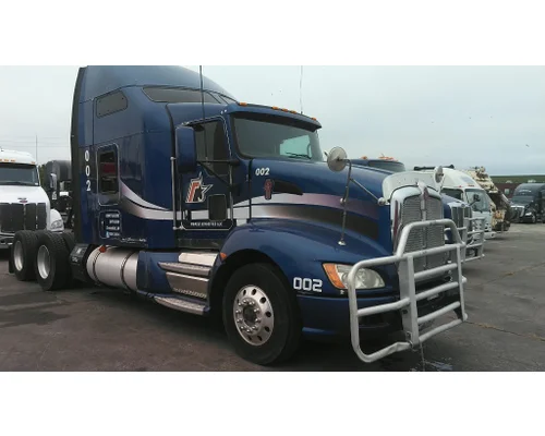 KENWORTH T660 CAB
