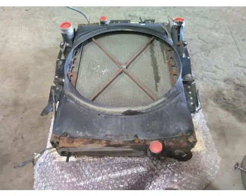KENWORTH T660 COOLING ASSEMBLY (RAD, COND, ATAAC)
