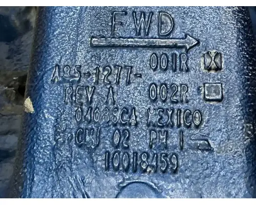 KENWORTH T660 Cab Mount Bracket