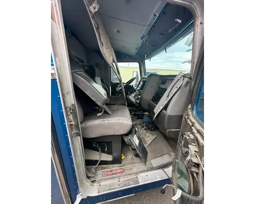 KENWORTH T660 Cab