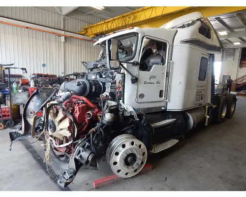KENWORTH T660 Cowl