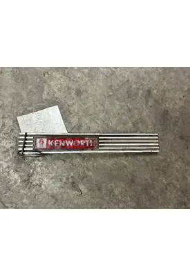 KENWORTH T660 Cowl