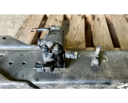 KENWORTH T660 Crossmember
