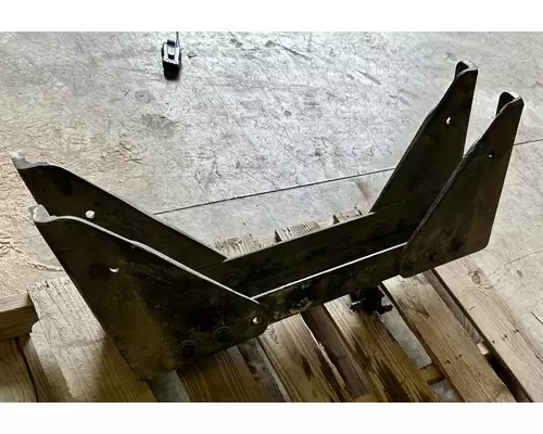 KENWORTH T660 Crossmember