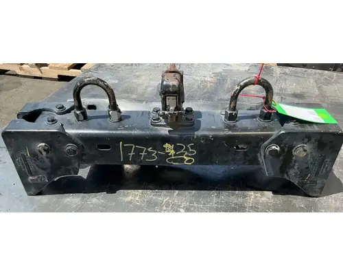 KENWORTH T660 Crossmember