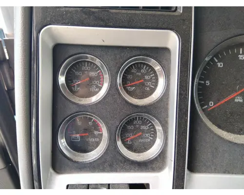 KENWORTH T660 DASH PANEL