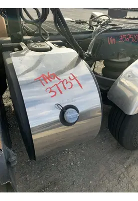 KENWORTH T660 DEF TANK