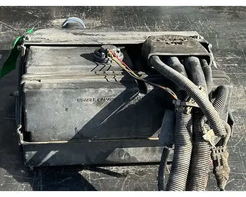 KENWORTH T660 DEF Tank