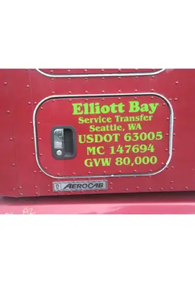 KENWORTH T660 DOOR, COMPARTMENT