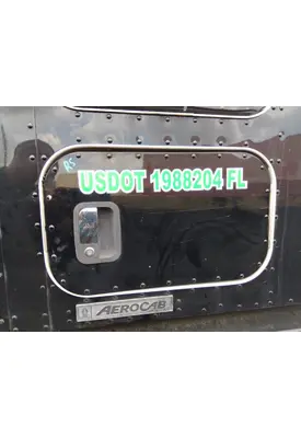KENWORTH T660 DOOR, COMPARTMENT