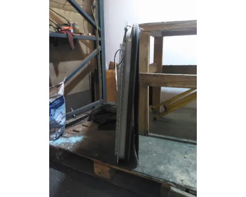 KENWORTH T660 DOOR ASSEMBLY, REAR OR BACK