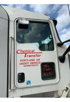 KENWORTH T660 DOOR-FRONT